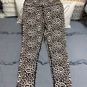 Zyia Leopard Brilliant Scrunchy What High Rise